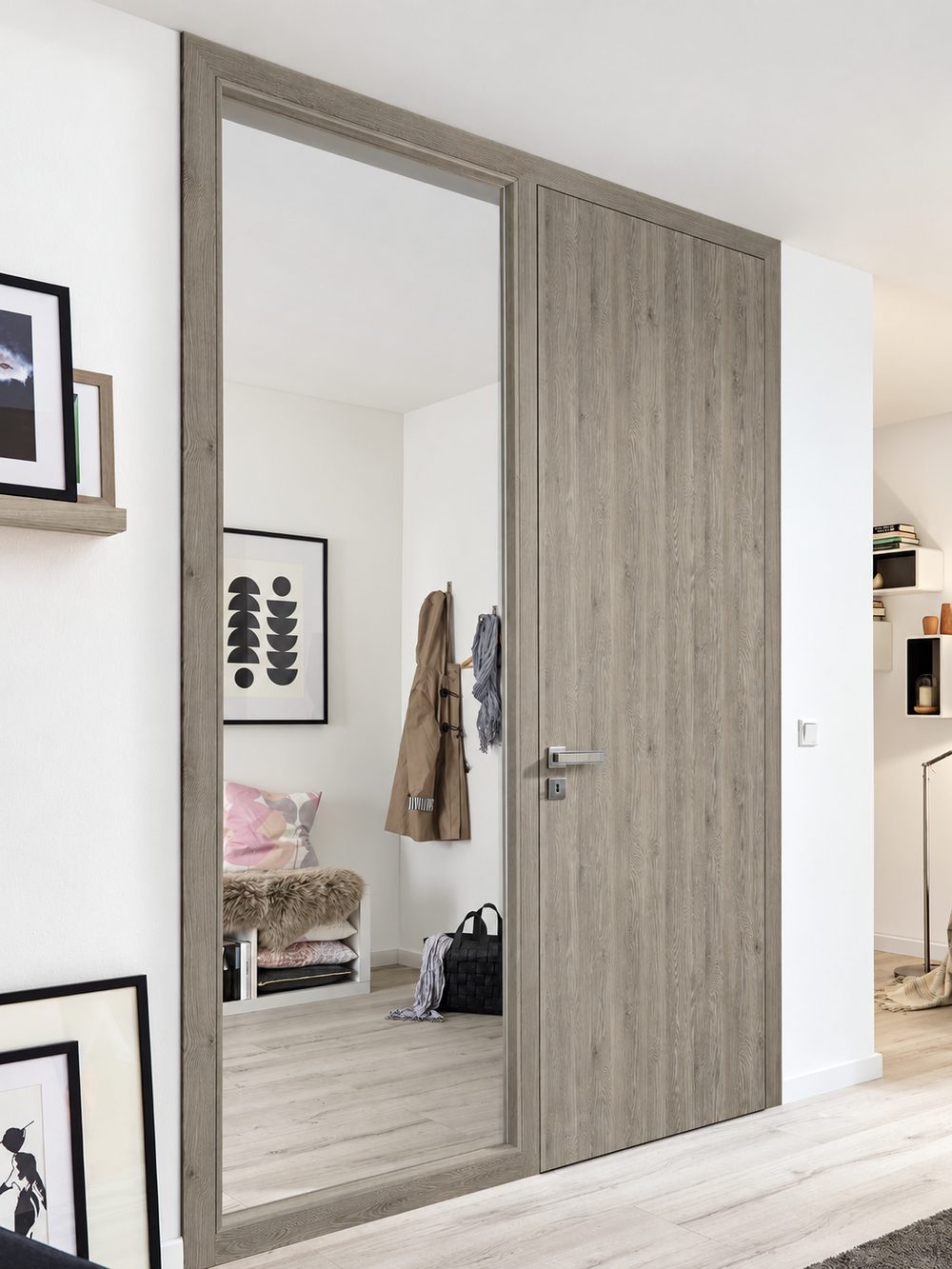 Usa ASTRA Glatt · Pinea Silver · panou lateral + supralumină — UIASCP22