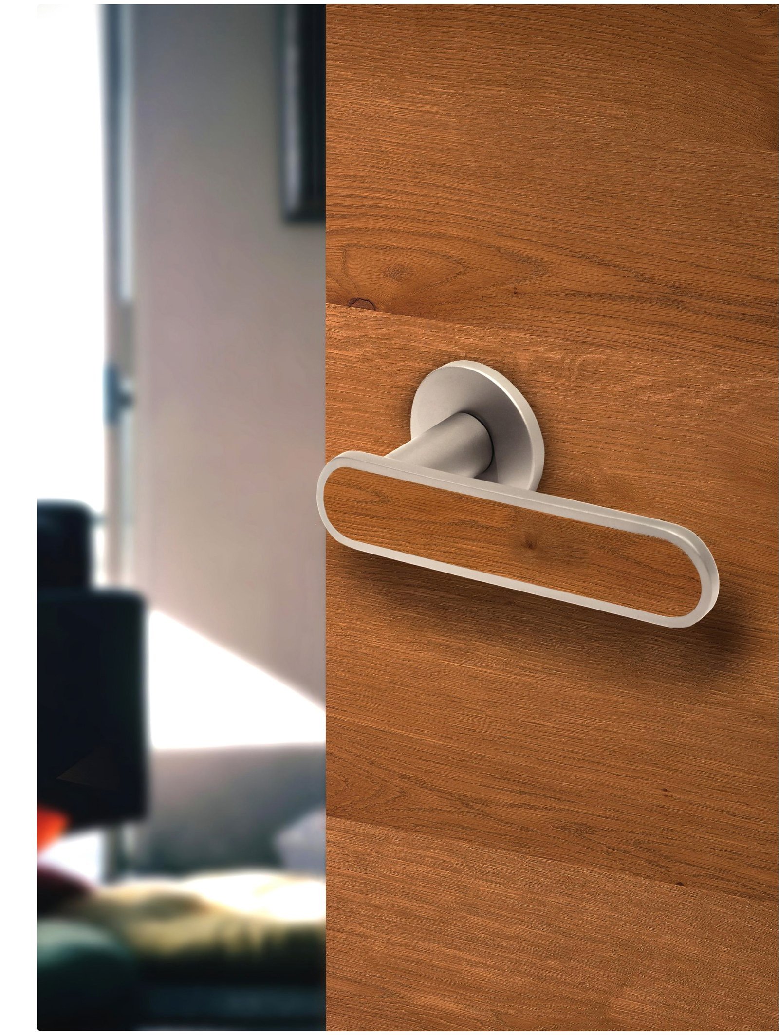 Furnir astig Eiche cu mâner Arondi Plug In — detaliu HGM